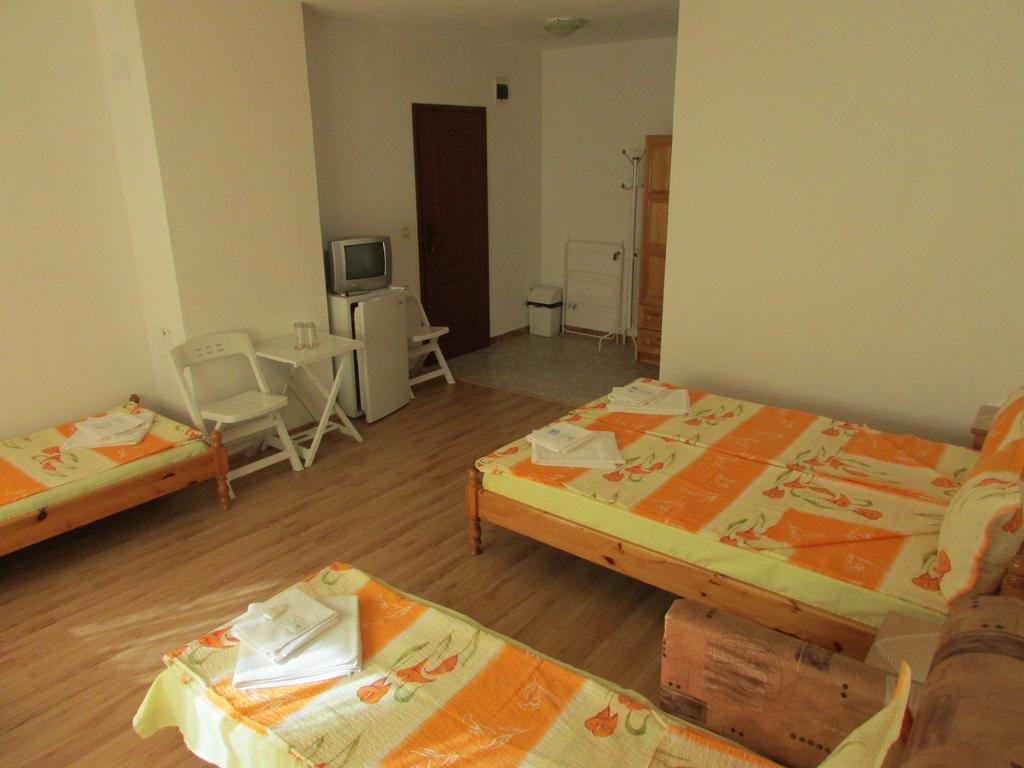 Sunhouse Rooms Carewo Zewnętrze zdjęcie